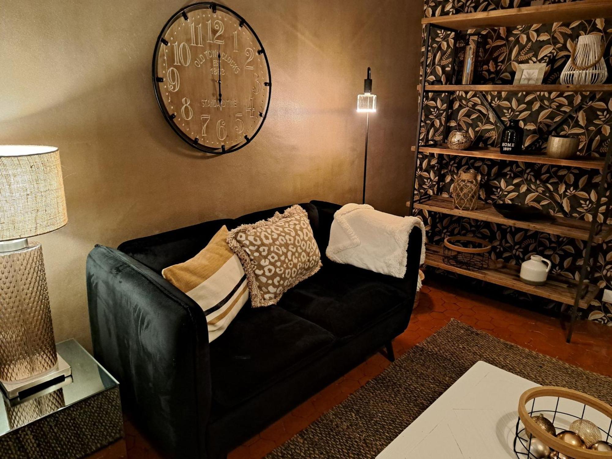 Hotel Le Patio De Sophie Сістерон Номер фото